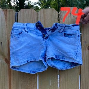 Light wash denim shorts